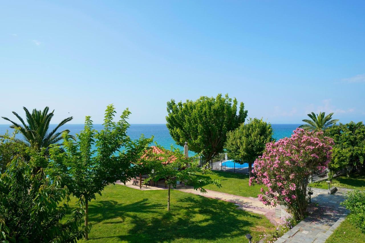 Secret Paradise Villas Loutra Elevtheron Экстерьер фото