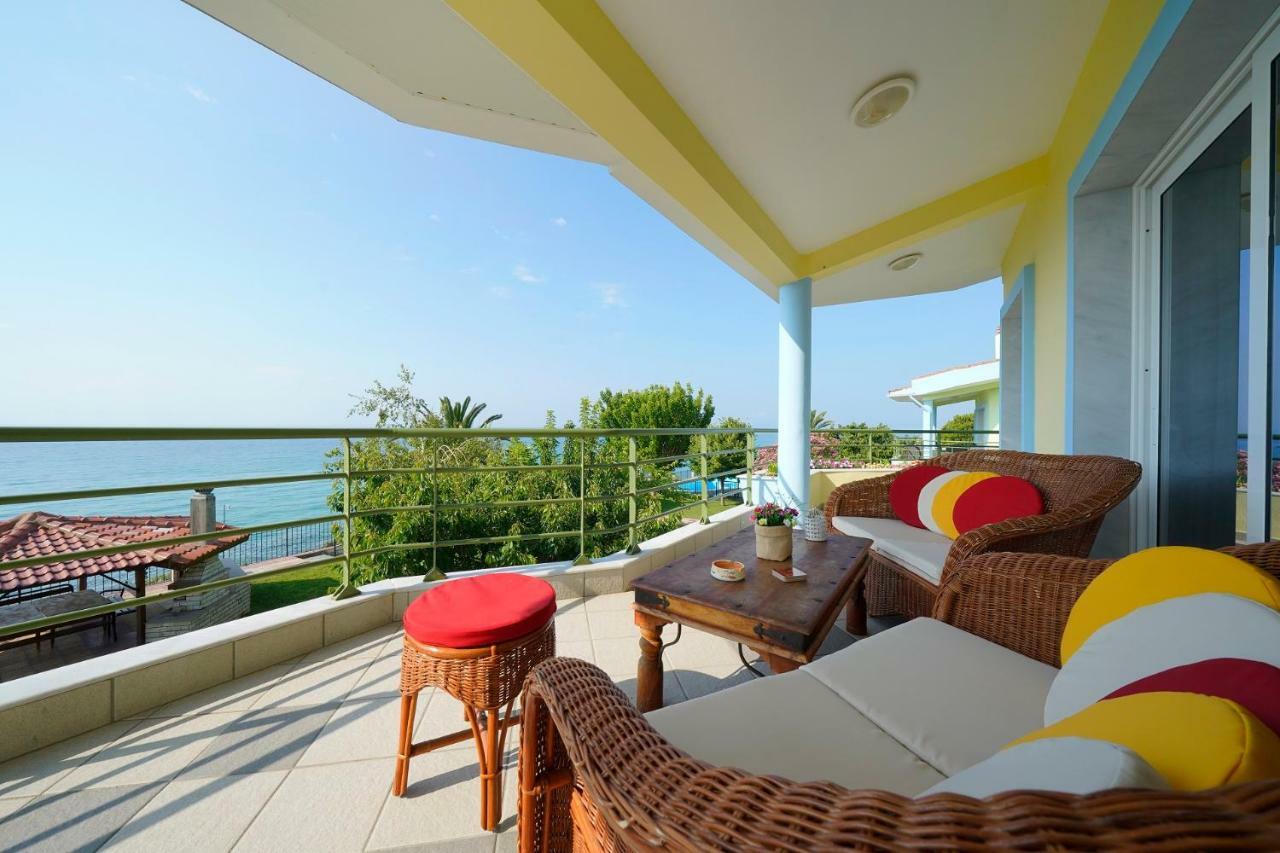 Secret Paradise Villas Loutra Elevtheron Экстерьер фото